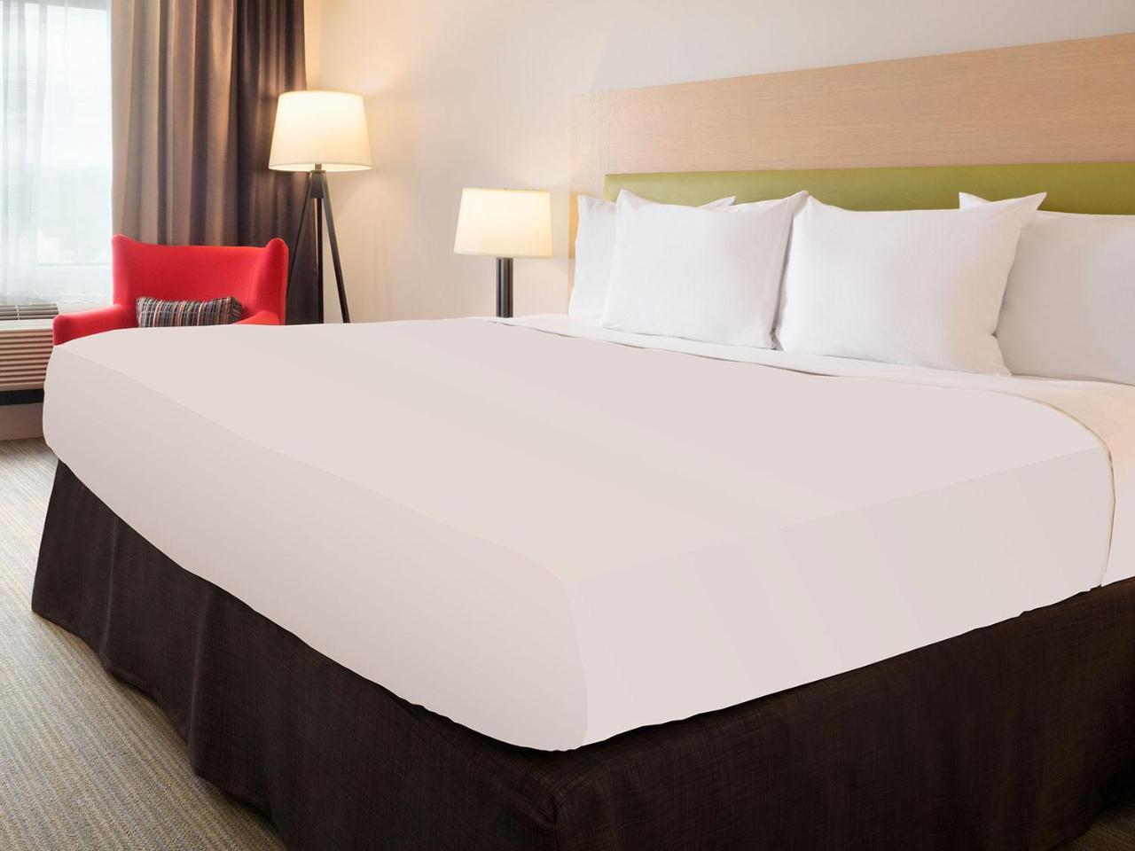 Country Inn & Suites By Radisson, Clinton, Ia Zewnętrze zdjęcie